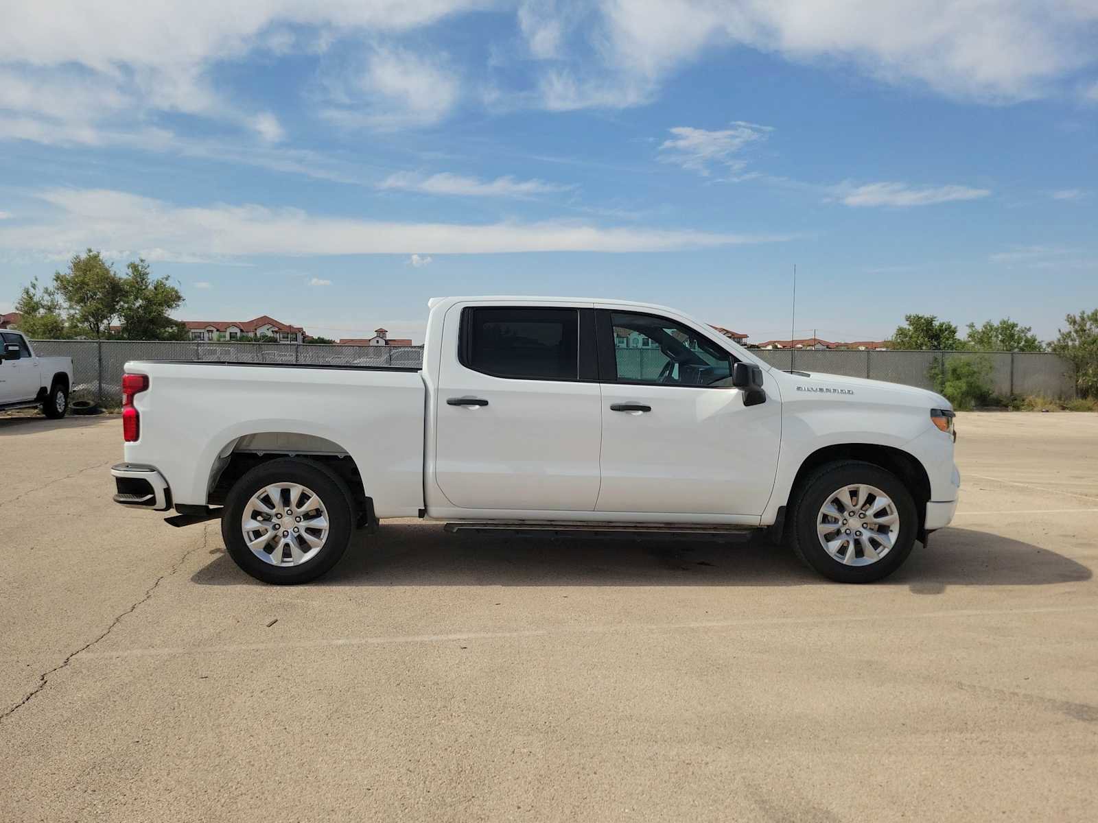 Used 2024 Chevrolet Silverado 1500 Custom RWD image 9