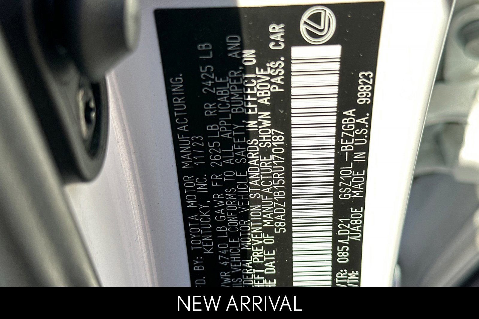 Certified 2024 Lexus ES 350 w/ Premium Package image 31