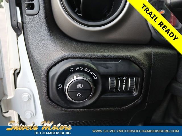 Certified 2020 Jeep Gladiator Sport w/ Quick Order Package 24S image 28