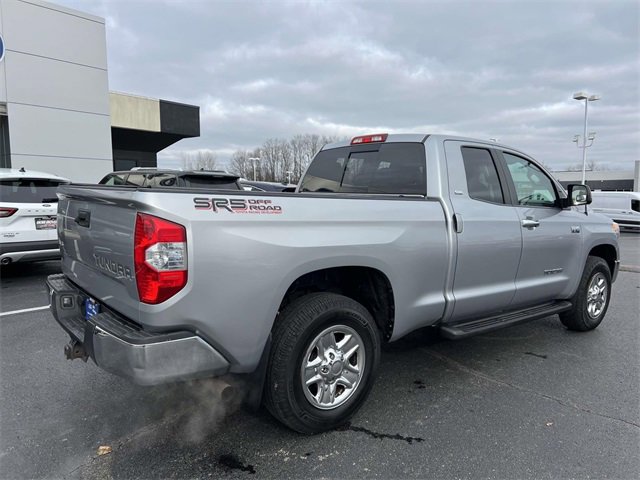 Used 2017 Toyota Tundra SR5 image 7