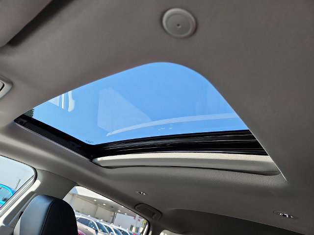 Certified 2025 Acura ADX AWD image 14