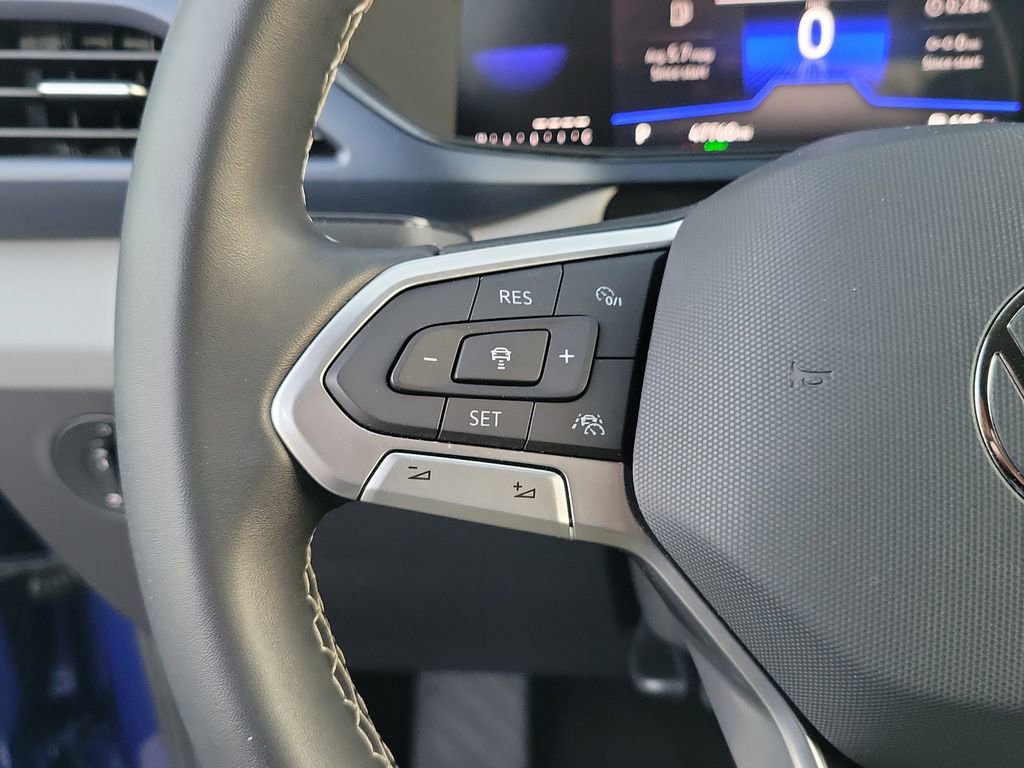 Certified 2023 Volkswagen Taos SE image 19