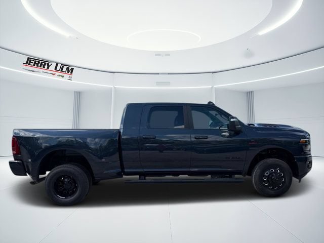 New 2026 RAM 3500 Laramie w/ Night Edition AWD/4WD image 8