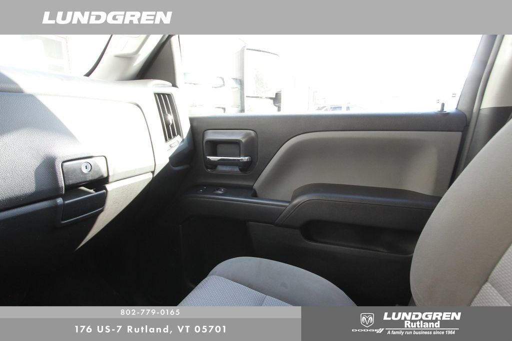 Used 2018 Chevrolet Silverado 2500 W/T w/ WT Convenience Package AWD/4WD image 32