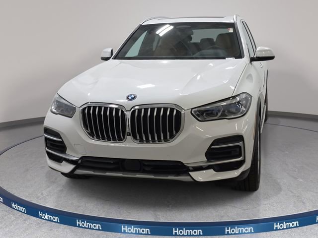 Certified 2023 BMW X5 xDrive45e w/ Executive Package AWD/4WD image 2