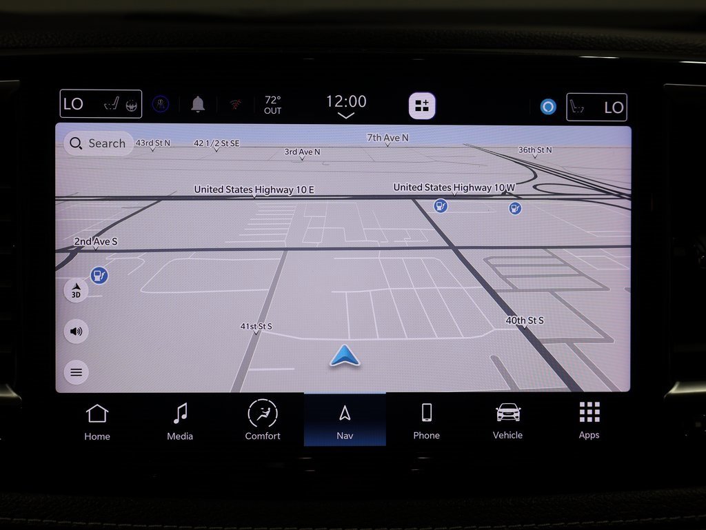 Used 2024 Chrysler Pacifica Limited w/ Uconnect Theater Family Group image 29