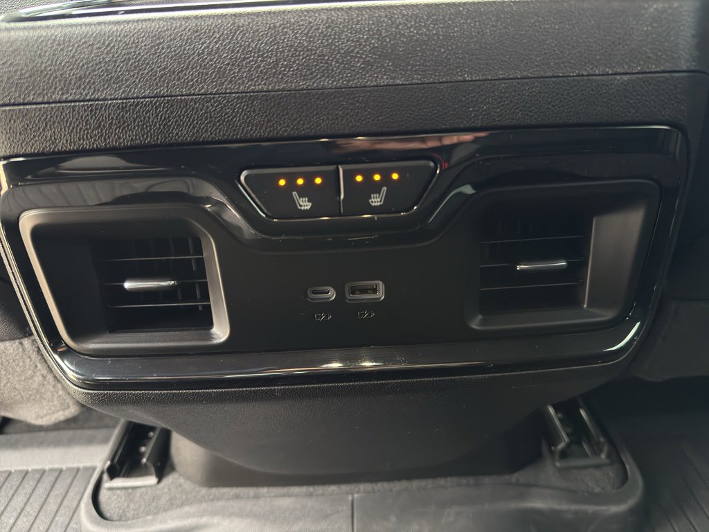 Used 2024 GMC Sierra 1500 AT4 w/ Technology Package image 57