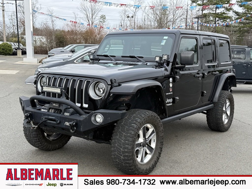Used 2019 Jeep Wrangler Unlimited Sahara w/ Cold Weather Group image 9