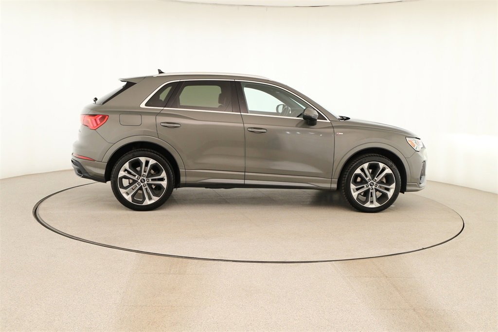 Used 2020 Audi Q3 2.0T Premium Plus w/ Premium Plus Package image 8