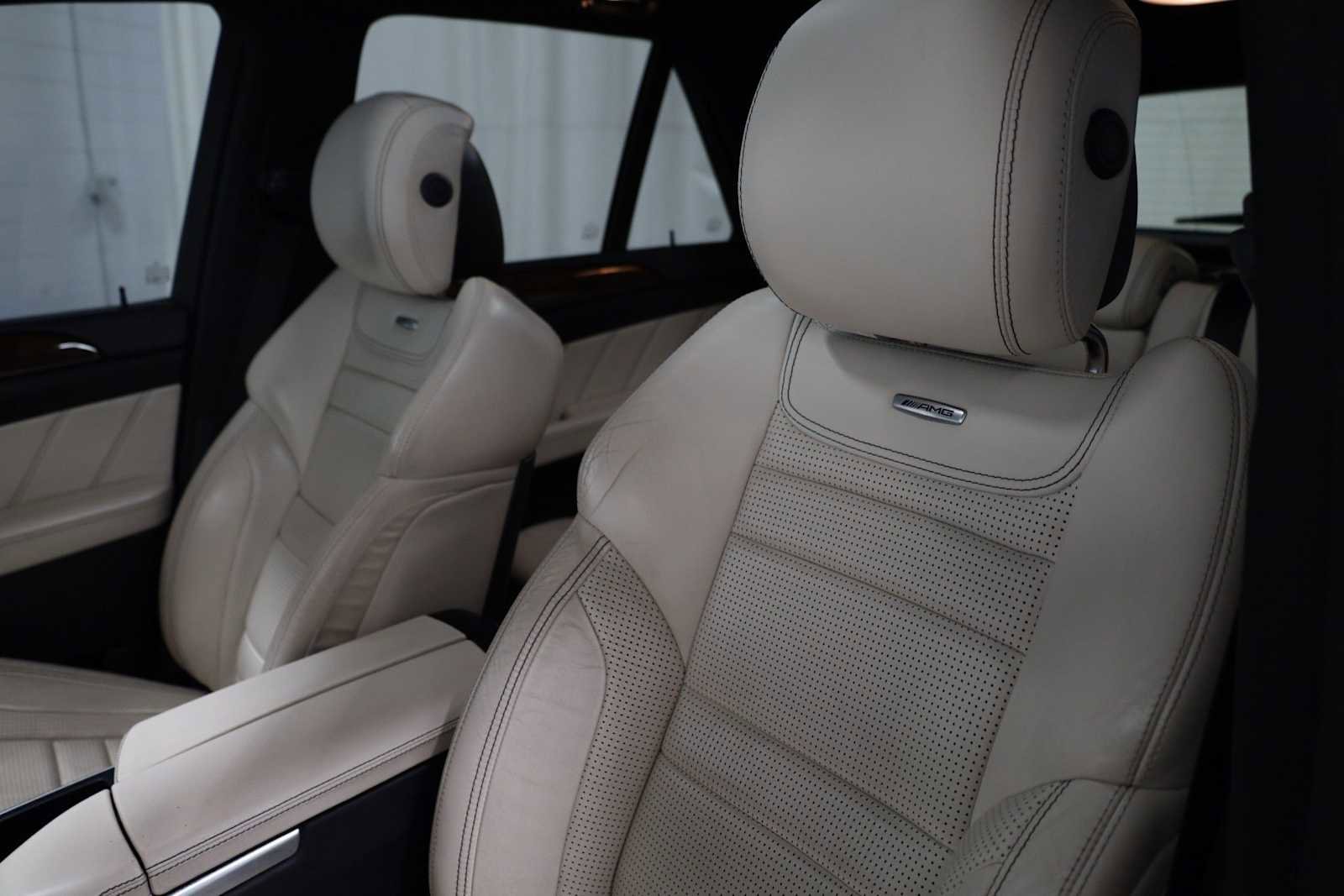 Used 2014 Mercedes-Benz ML 63 AMG 4MATIC image 18