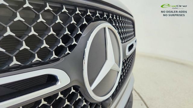 Used 2025 Mercedes-Benz GLC 350e 4MATIC w/ AMG Line image 16