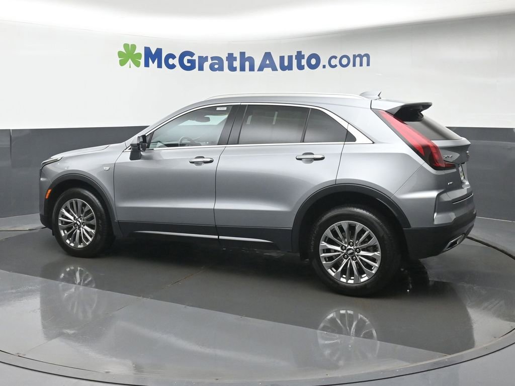 Used 2024 Cadillac XT4 Premium Luxury image 18