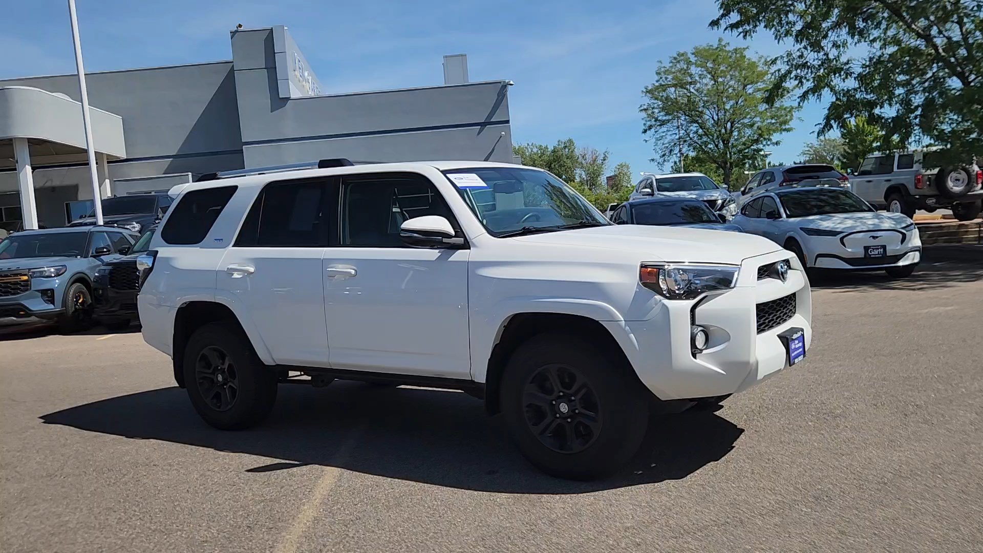 Used 2019 Toyota 4Runner SR5 Premium AWD/4WD image 8