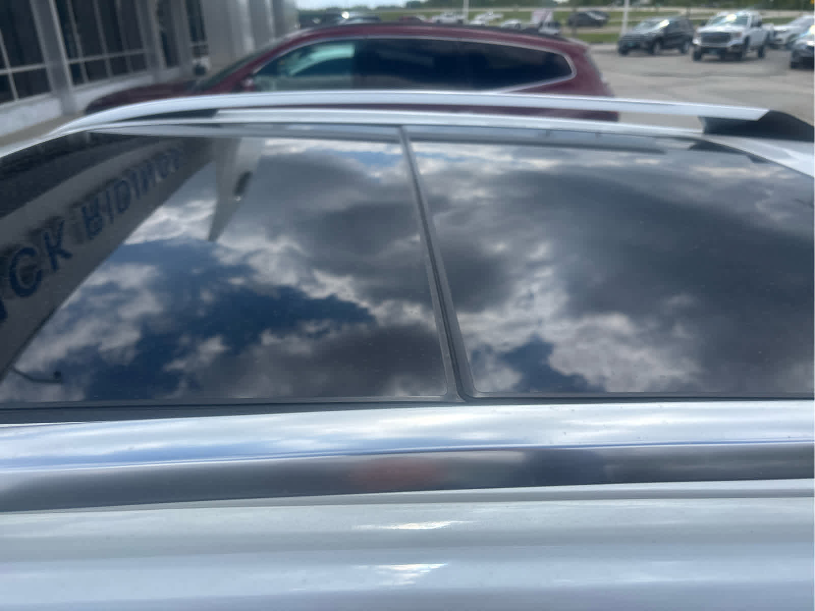 Used 2013 Cadillac SRX Premium AWD/4WD image 4