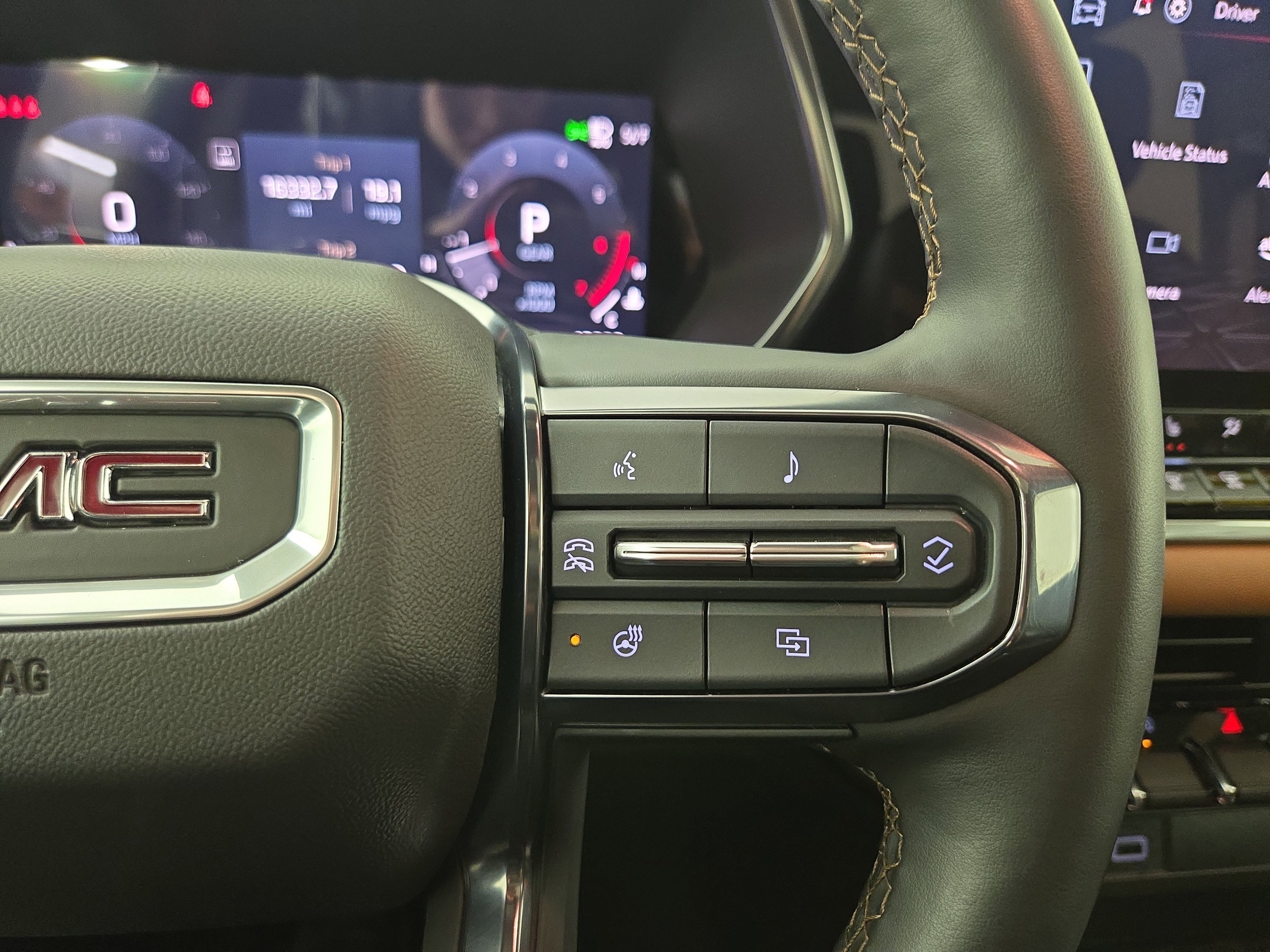 Certified 2024 GMC Canyon AT4 w/ AT4 Premium Package image 16