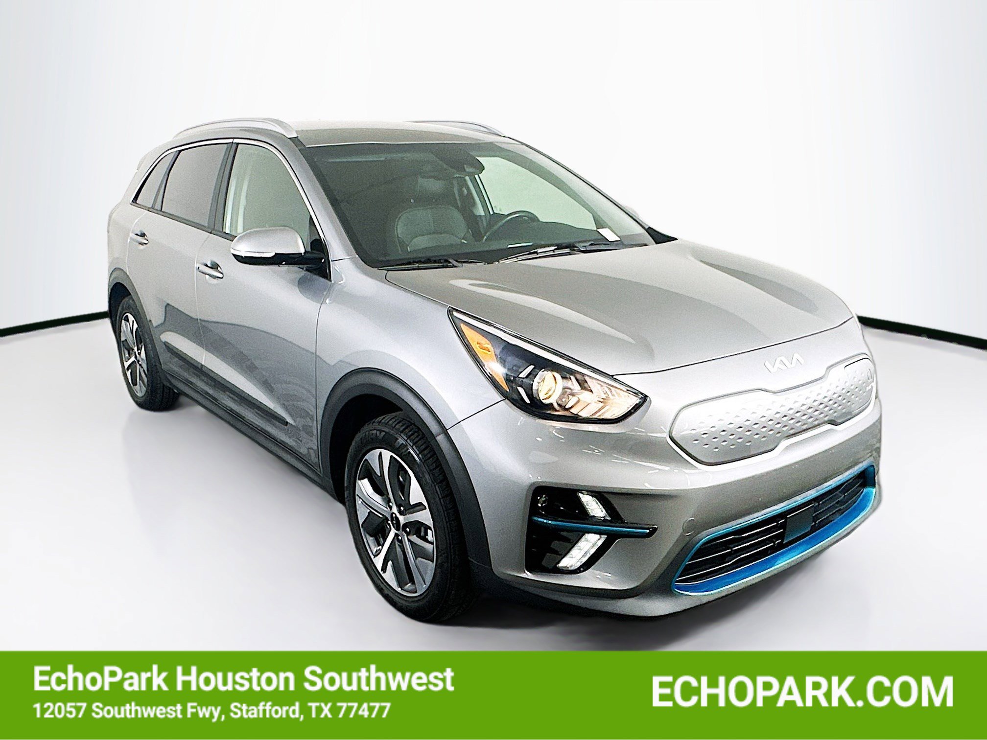 Used 2022 Kia Niro EX image 1