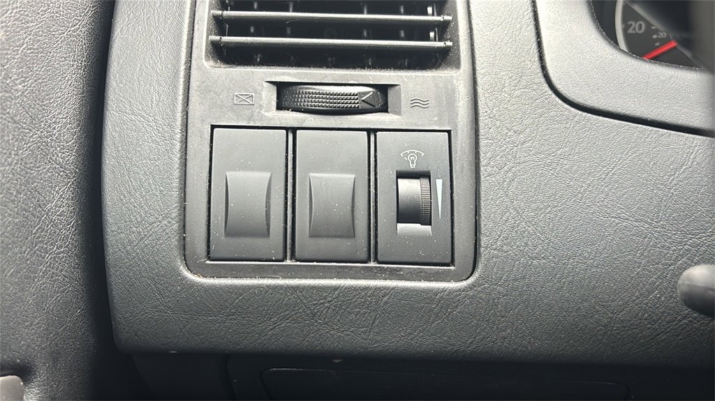 Used 2004 Hyundai Tiburon GT image 28