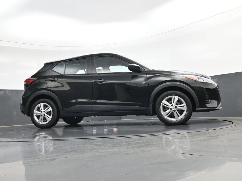 Used 2023 Nissan Kicks S FWD image 38