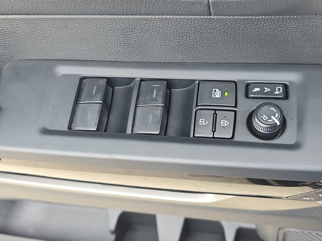 Used 2026 Toyota Tundra Limited w/ TRD Off-Road Package AWD/4WD image 28