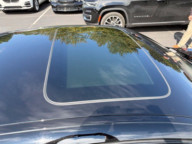 Used 2013 BMW 535i xDrive Sedan AWD/4WD image 13
