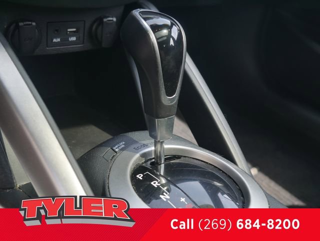 Used 2017 Hyundai Veloster Value Edition FWD image 36