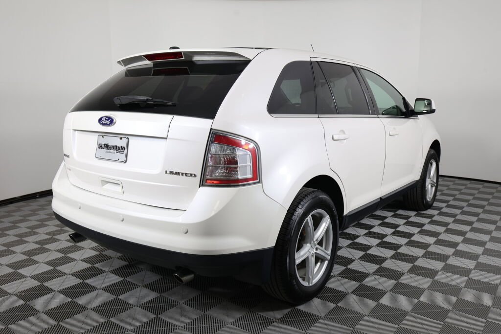 Used 2010 Ford Edge Limited FWD image 2