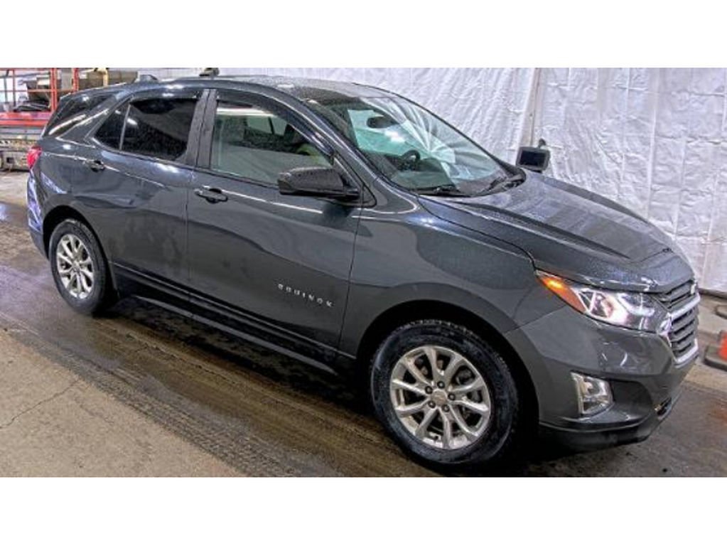 Used 2020 Chevrolet Equinox LS w/ LS Convenience Package image 3