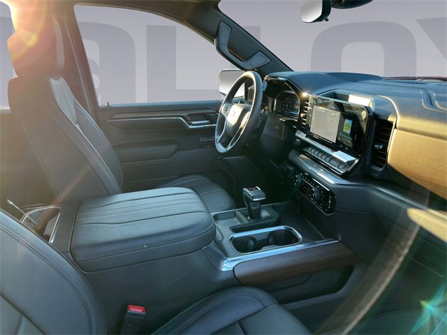 Used 2023 Chevrolet Silverado 1500 High Country w/ High Country Premium Package image 17