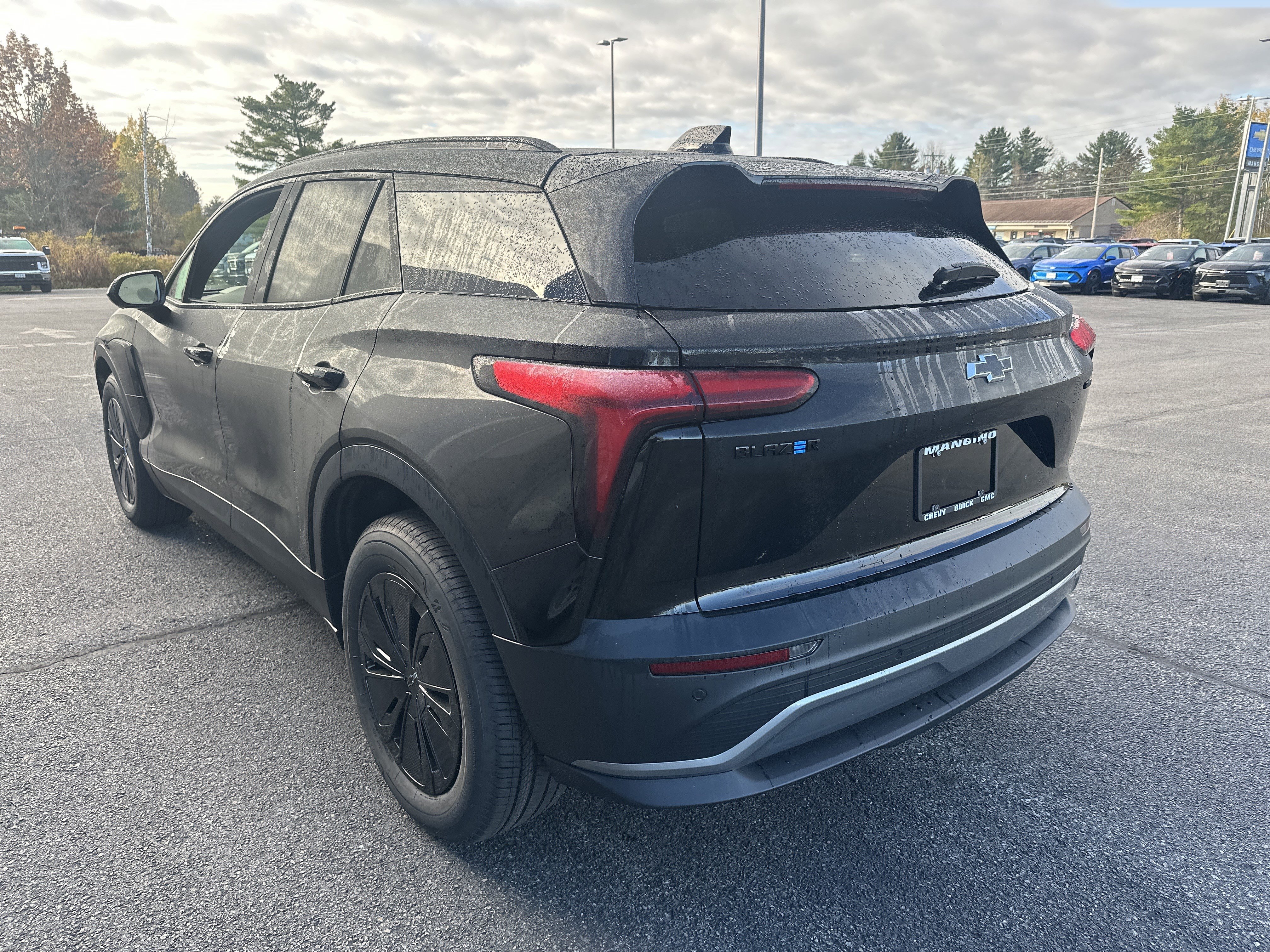 New 2026 Chevrolet Blazer EV LT image 4