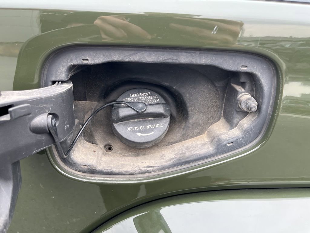 Used 2023 Jeep Gladiator Sport image 20