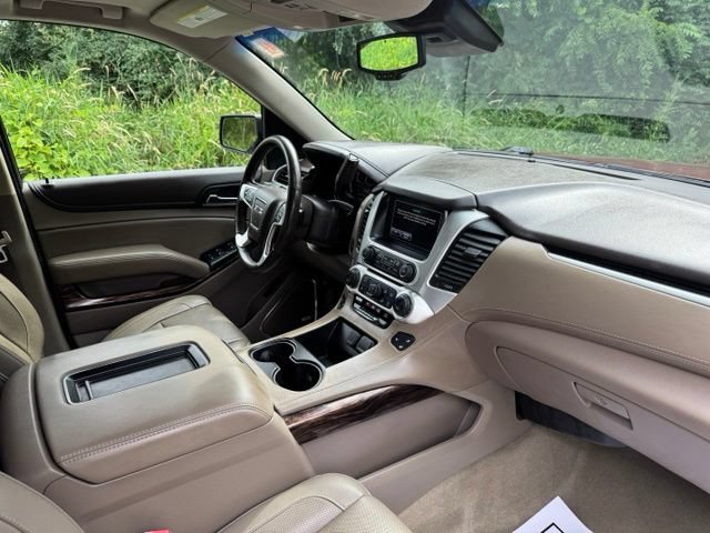 Used 2018 GMC Yukon SLT w/ Open Road Package AWD/4WD image 22