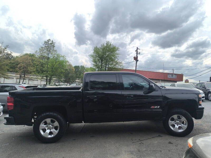 Used 2015 Chevrolet Silverado 1500 LTZ Z71 w/ Midnight Edition image 7