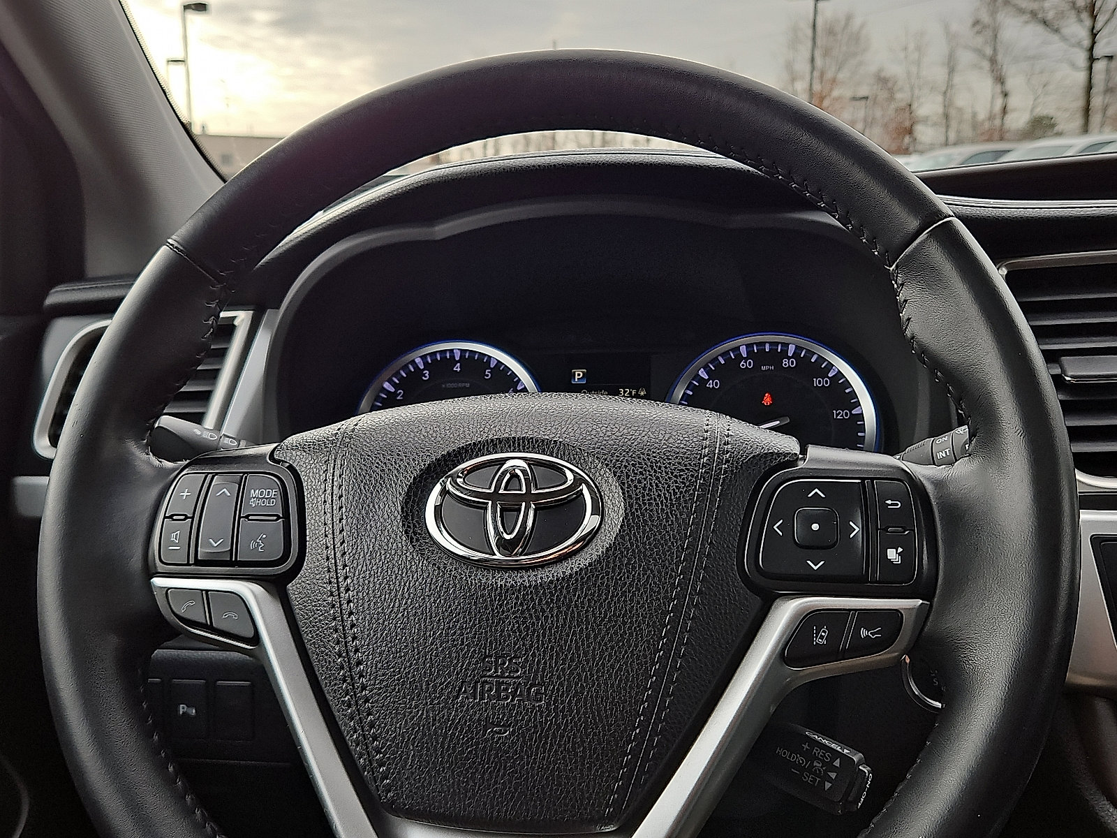 Used 2019 Toyota Highlander Limited image 20