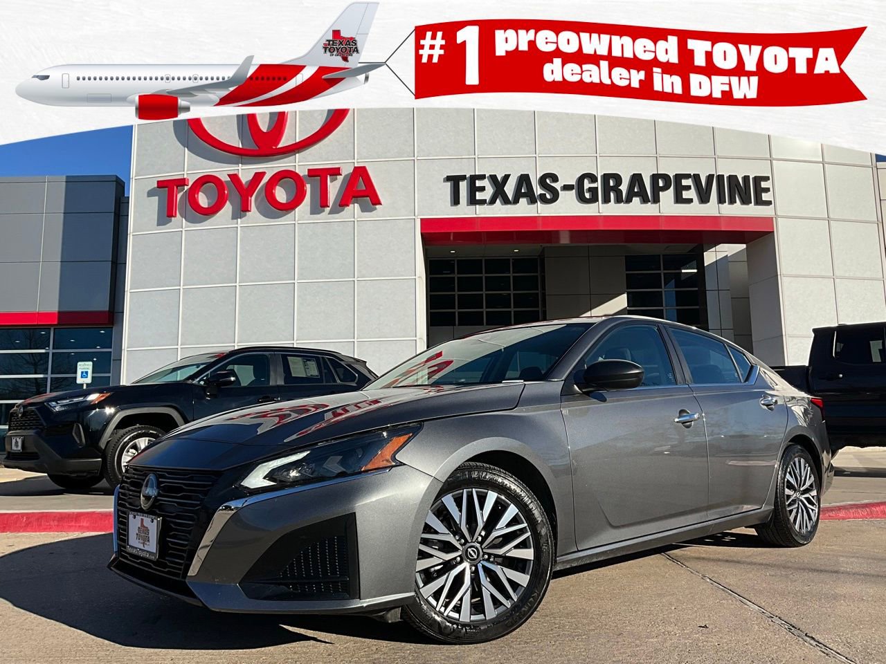 Used 2025 Nissan Altima 2.5 SV image 1