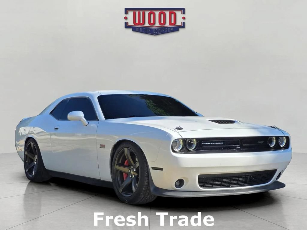 Used 2018 Dodge Challenger SRT w/ Technology Group RWD image 1