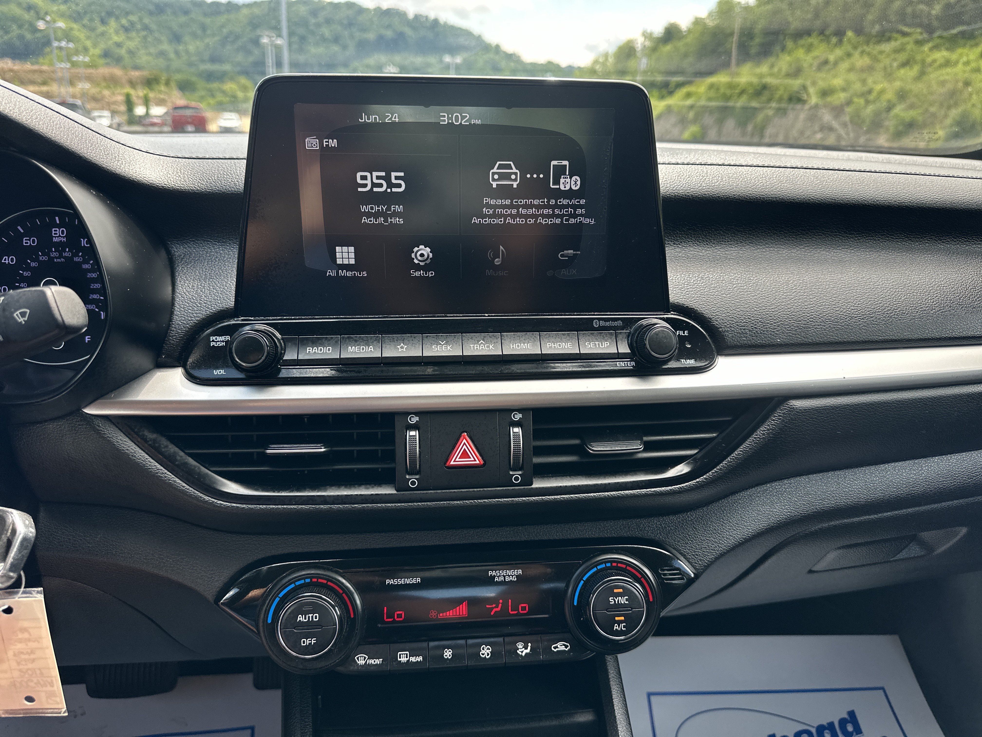 Used 2019 Kia Forte LXS FWD image 14