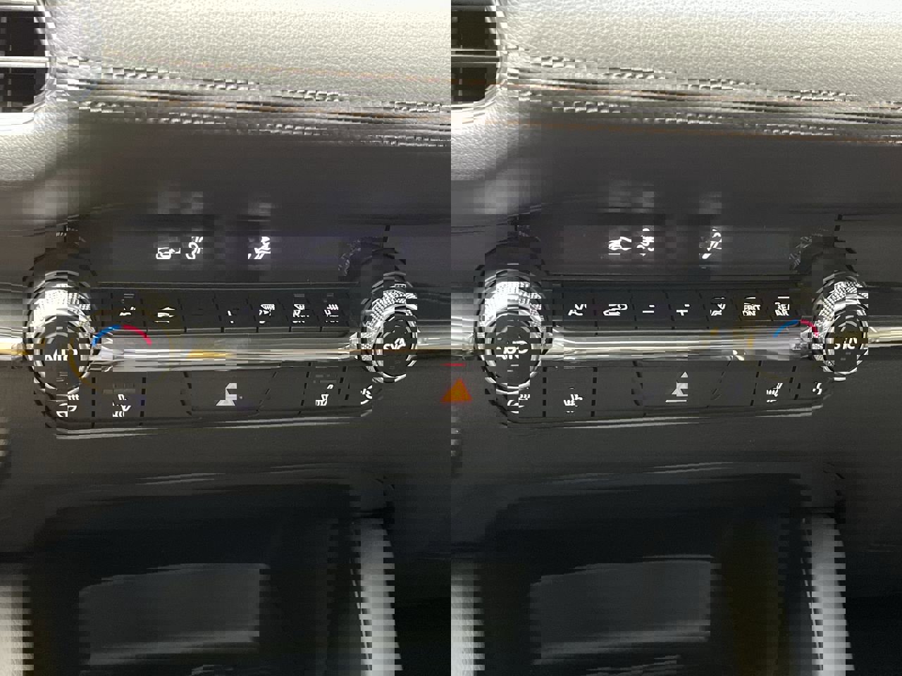 New 2025 MAZDA MAZDA3 Hatchback w/Premium Plus Pkg image 21