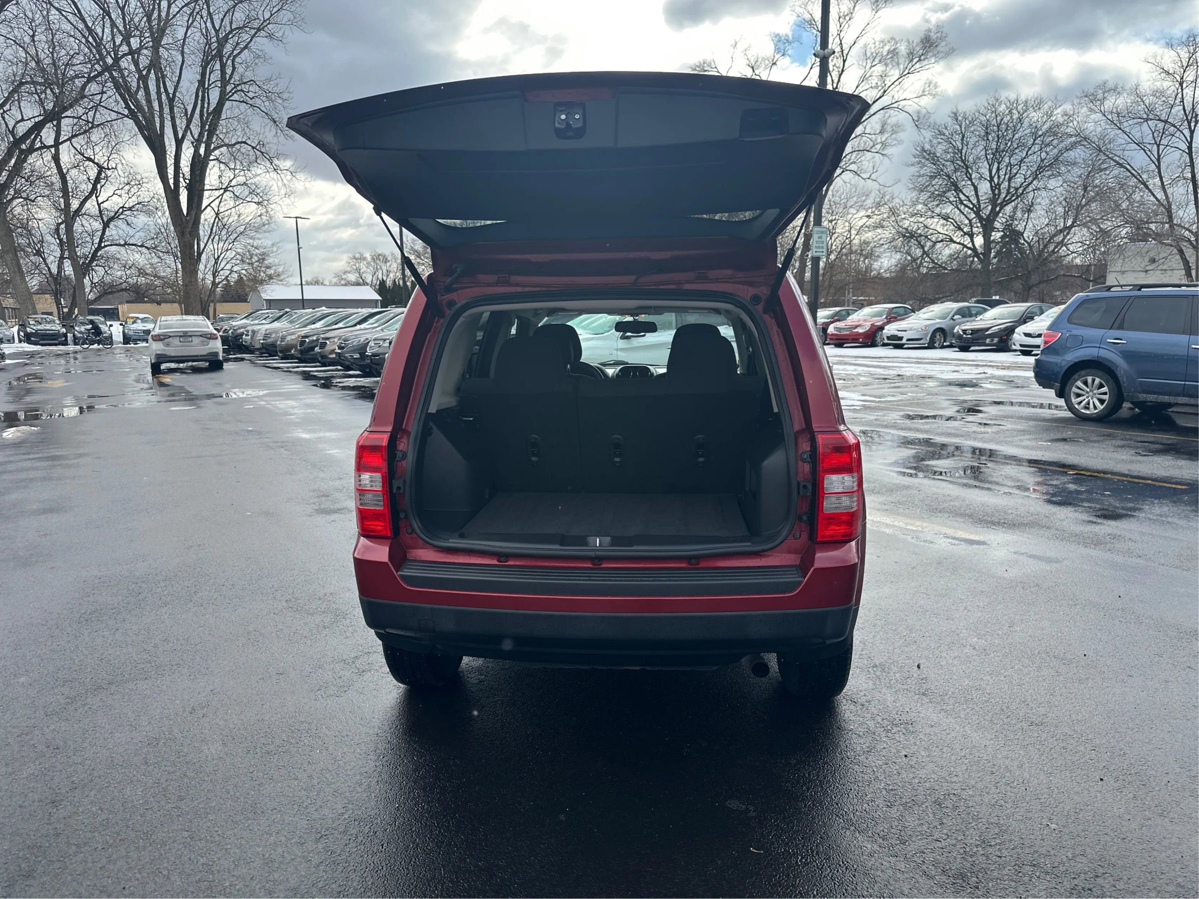 Used 2013 Jeep Patriot Sport image 14