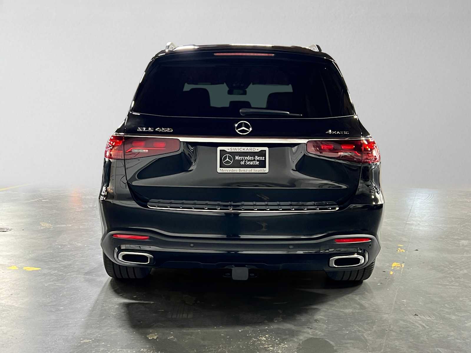 New 2026 Mercedes-Benz GLS 450 4MATIC image 4