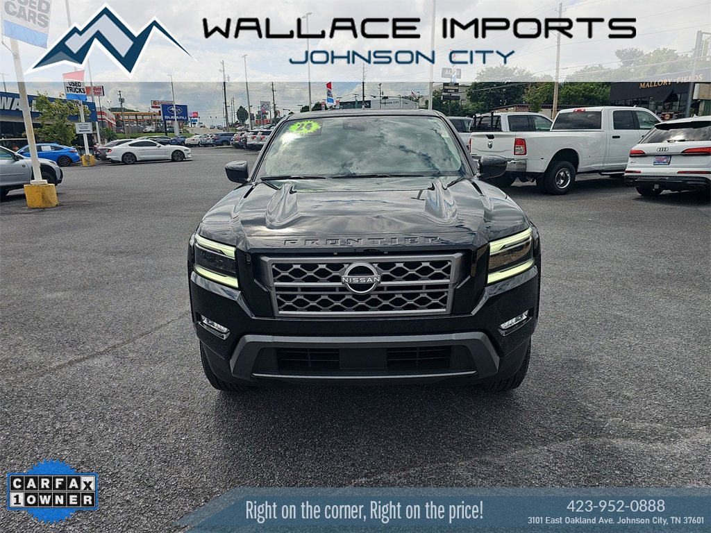 Used 2024 Nissan Frontier SL video 2