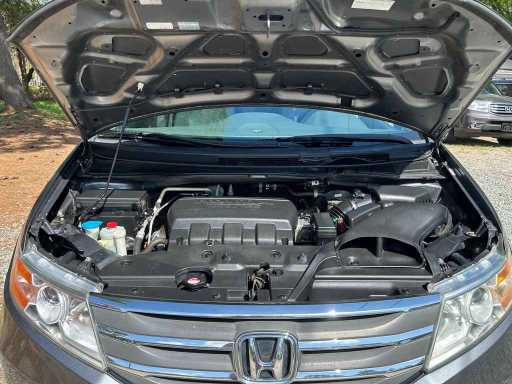 Used 2012 Honda Odyssey EX-L image 17