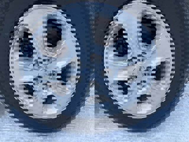 Certified 2016 Jeep Grand Cherokee Laredo w/ Quick Order Package 23E image 8