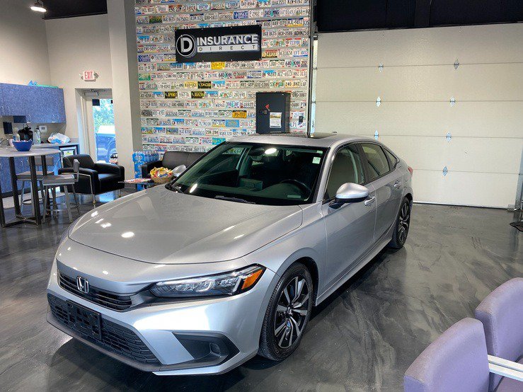 Used 2022 Honda Civic EX image 5
