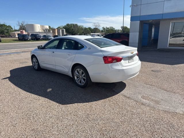 Used 2016 Chevrolet Impala LT w/ Convenience Package image 8