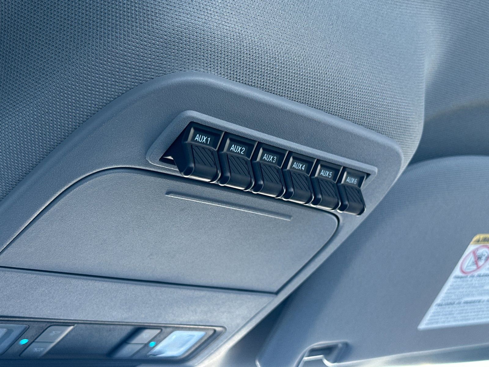 Used 2024 Ford F550 2WD Regular Cab Super Duty w/ XL Chrome Package image 31