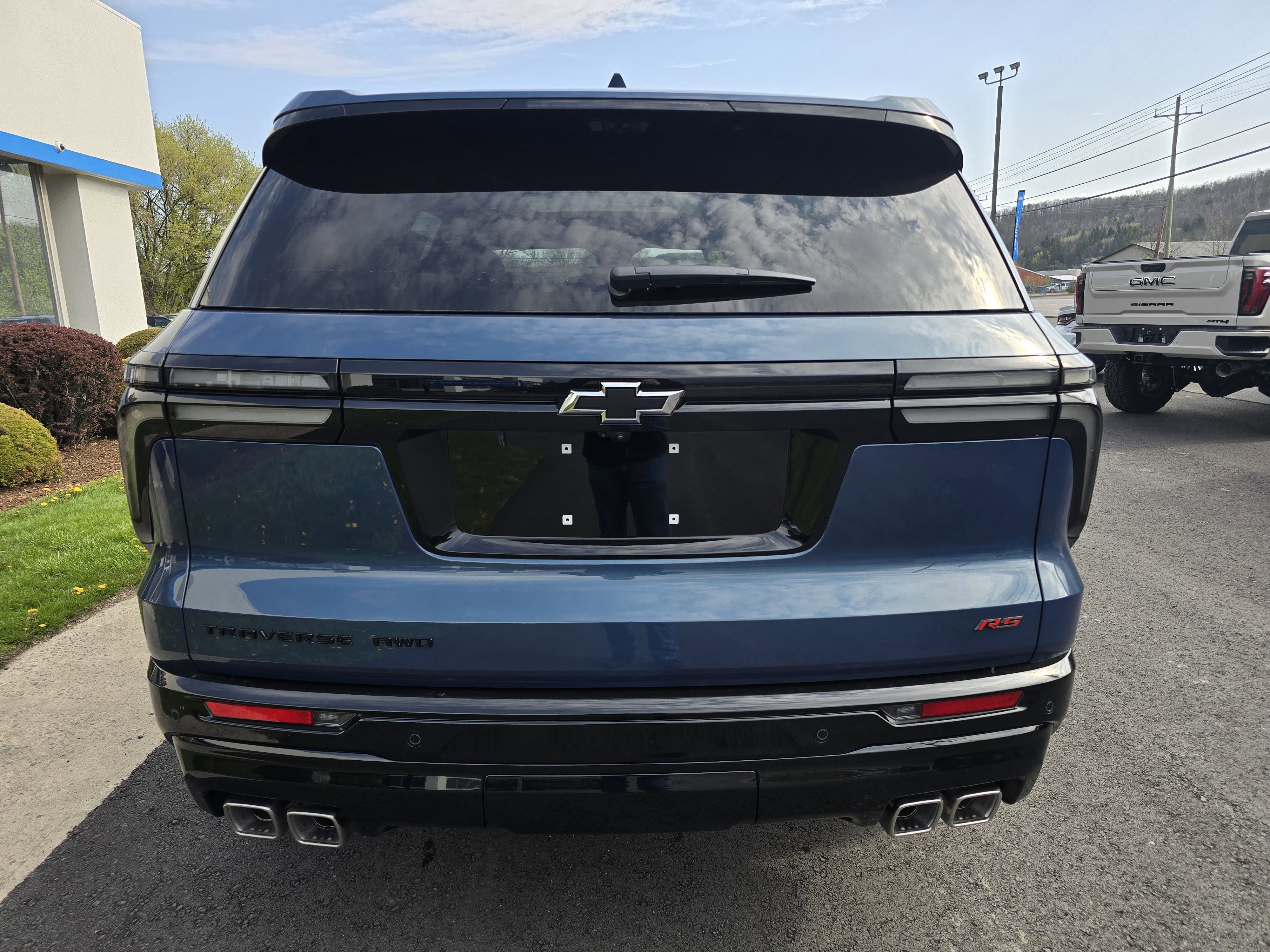 New 2026 Chevrolet Traverse RS AWD/4WD image 4