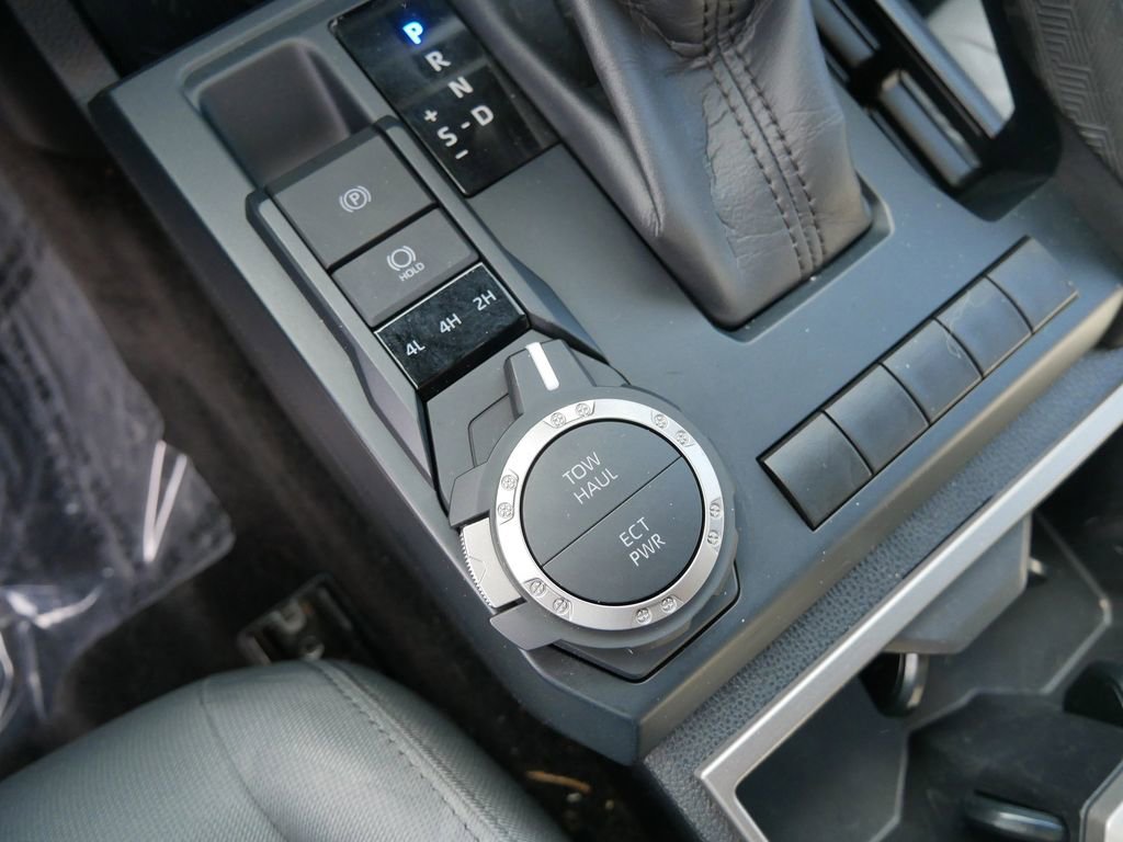 Certified 2024 Toyota Tacoma SR5 image 17