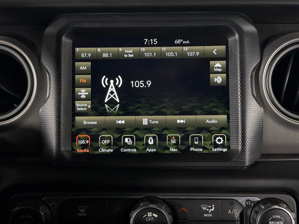 Certified 2023 Jeep Wrangler Unlimited w/ Sun & Screen Package image 17