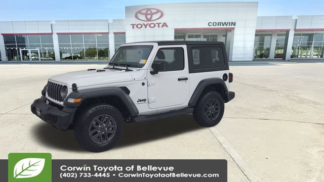 Used 2025 Jeep Wrangler Sport image 6