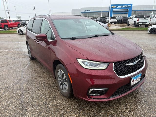 Used 2021 Chrysler Pacifica Touring-L